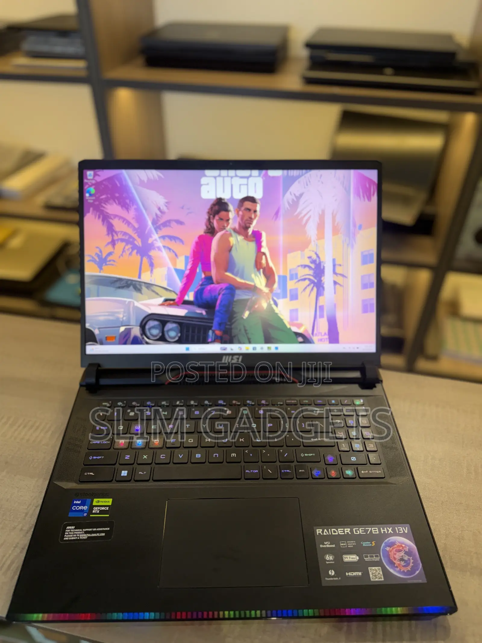 Laptop MSI Raider GE78HX 16GB Intel Core i7 SSD 1T