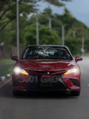 Toyota Camry 2019 Red