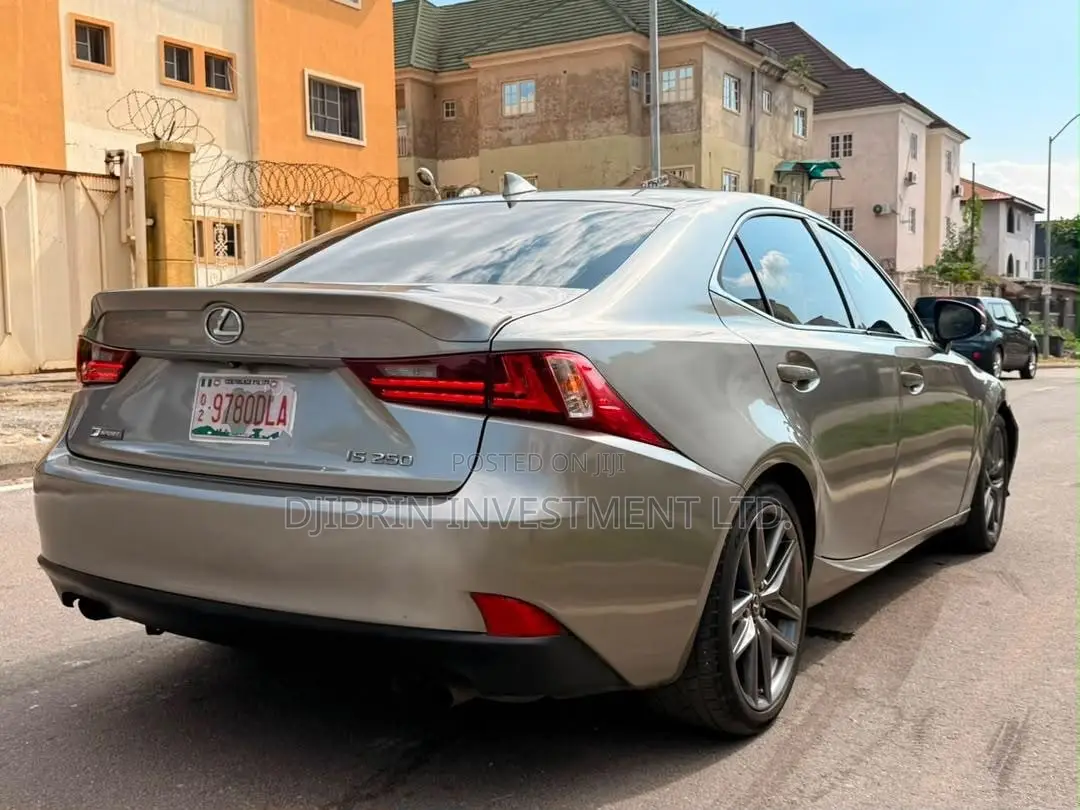 Lexus IS 250 2015 Gray