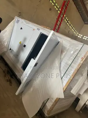 Professional Perkins 300kVA Silent Diesel GenSet