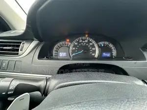 Toyota Camry SE 4dr Sedan (2.5L 4cyl 6A) 2013 Red