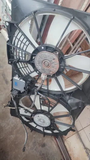 Complete Radiator Fan Rx350 2012