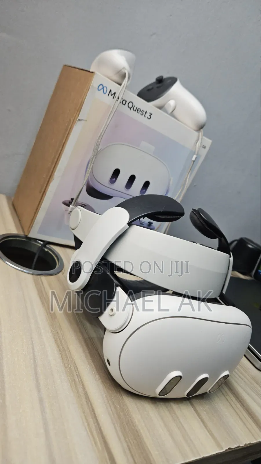Meta Quest 3 VR Headset