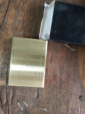 Complementary Card Holder