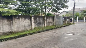 For Sale : Cofo 3 Plots at Okpara Ave. Near Abia Government House,