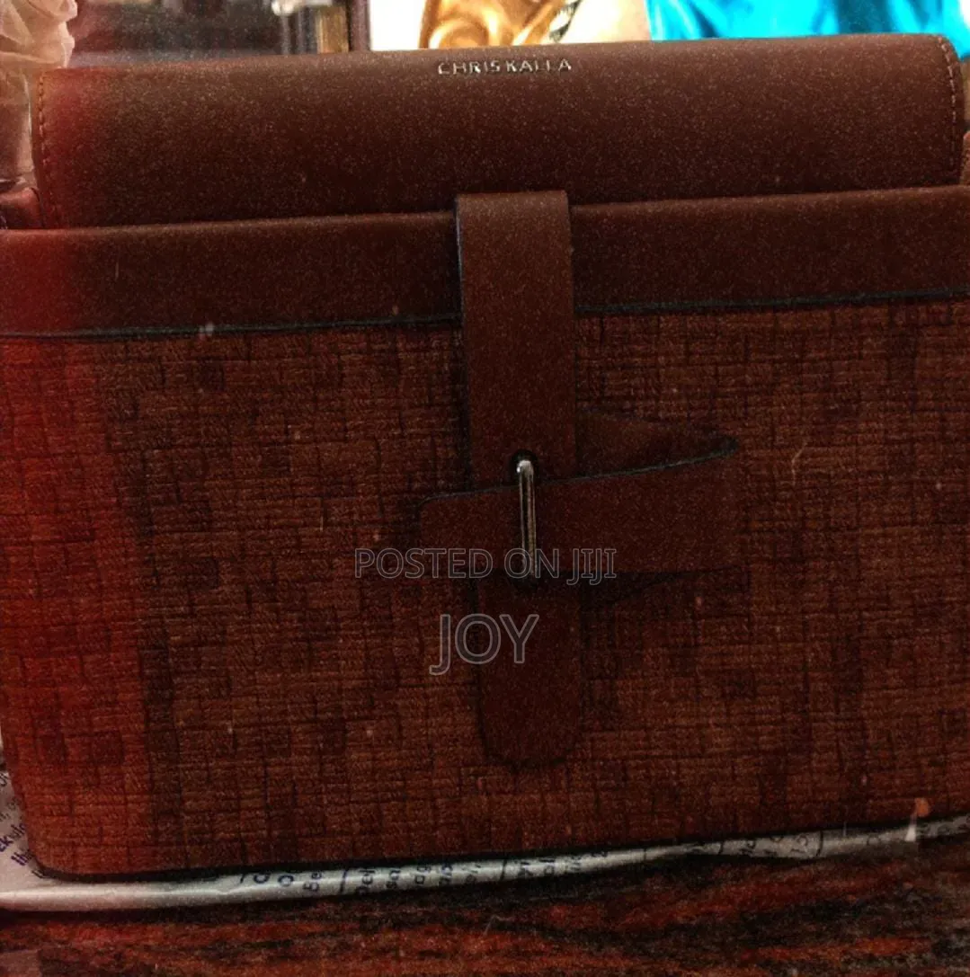 Chris Kalla Bag