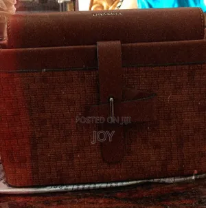 Chris Kalla Bag