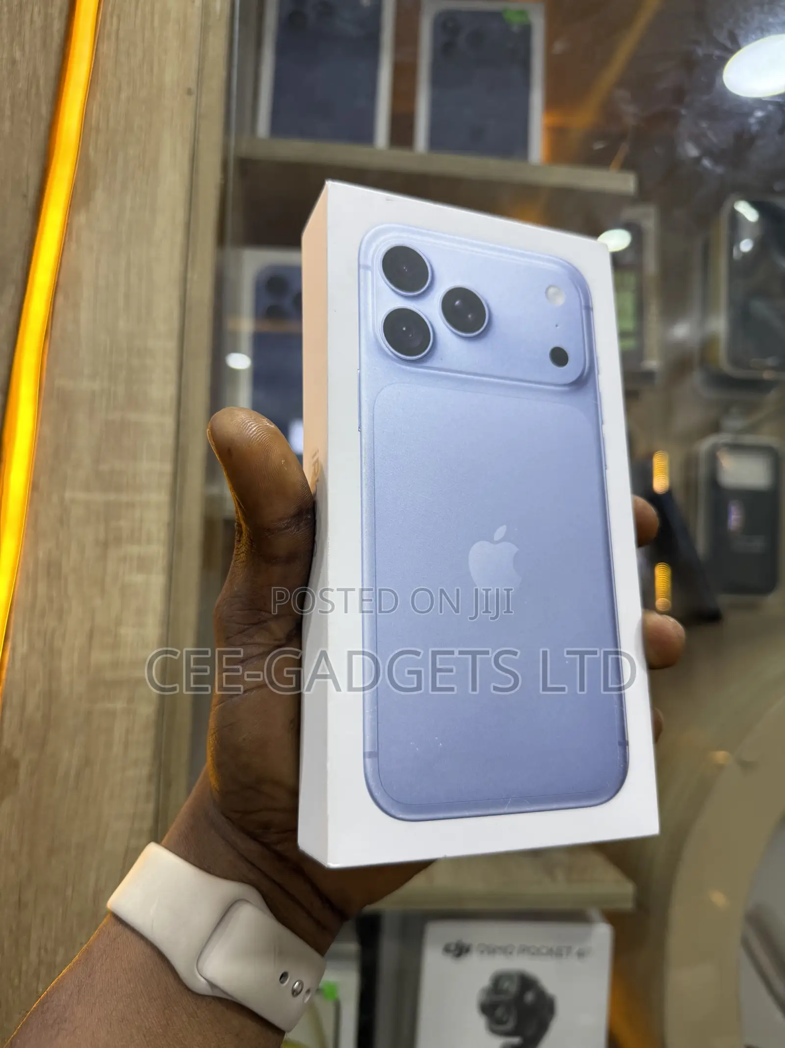 New Apple iPhone 18 Pro Max 256 GB Blue