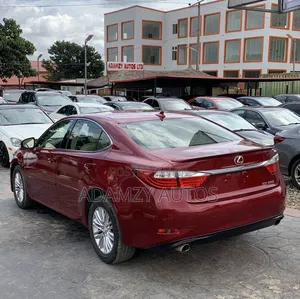 Lexus ES 2013 Red
