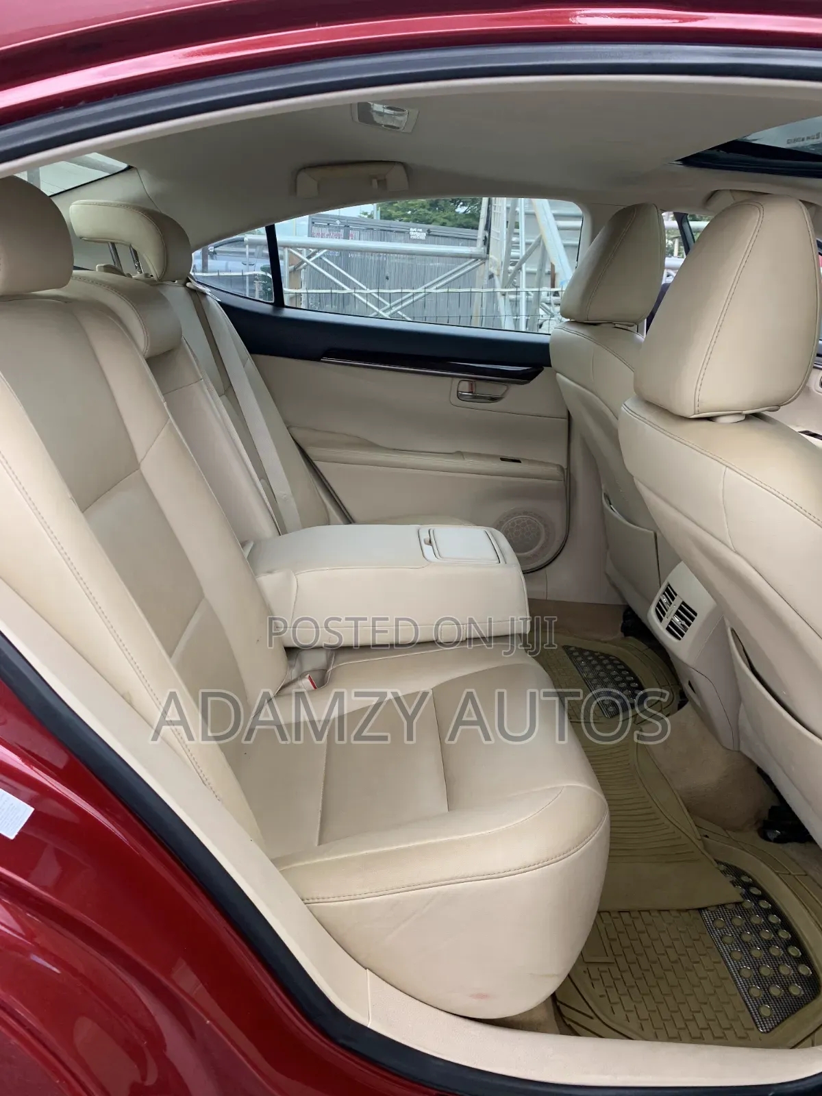 Lexus ES 2013 Red