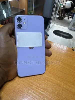 Apple iPhone 11 64 GB Purple