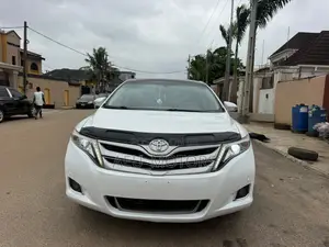 Toyota Venza Limited 4dr Wagon AWD (3.5L 6cyl 6A) 2015 White