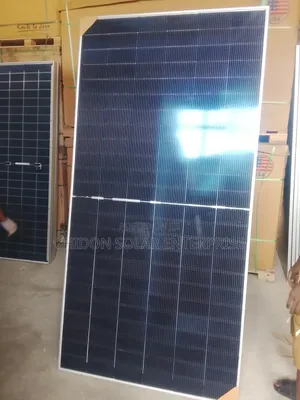 585W Bifacial Solar Panel