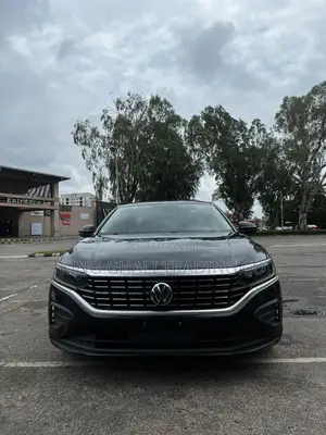 Volkswagen Passat 2022 Black