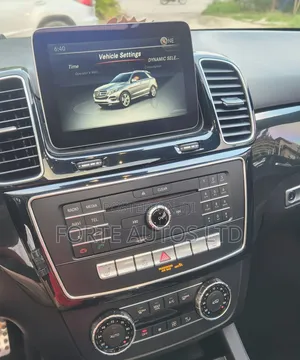 Mercedes-Benz GLE-Class 2017 White