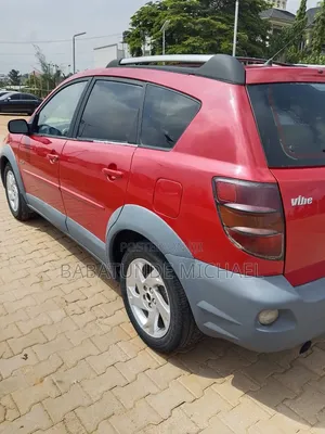 Pontiac Vibe Automatic 2004 Red