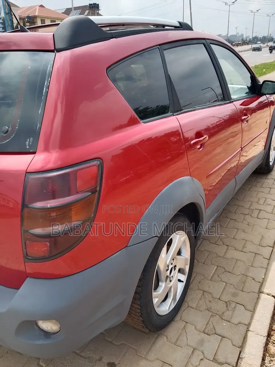 Pontiac Vibe Automatic 2004 Red