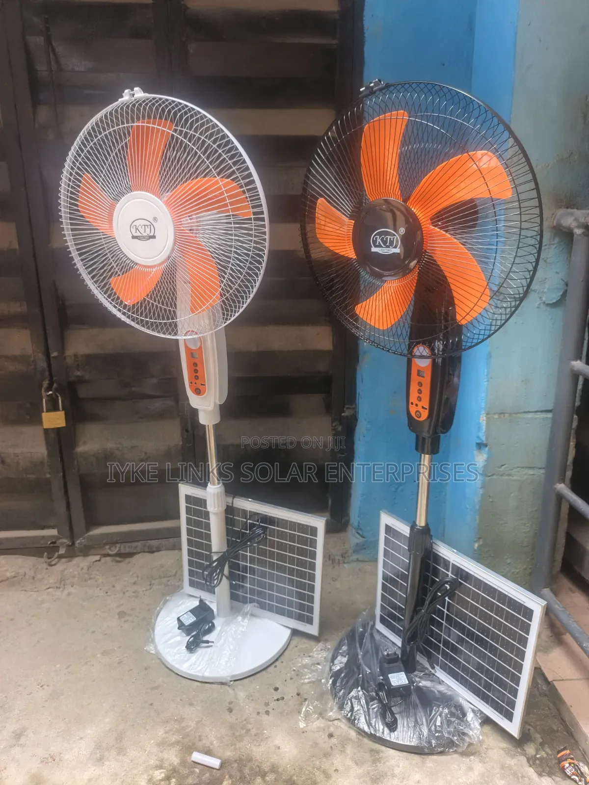 16 Inches Solar Standing Fan