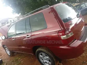 Toyota Highlander 2003 Red