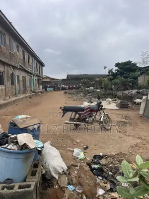 A Complete Half Plot in a Serene Environment