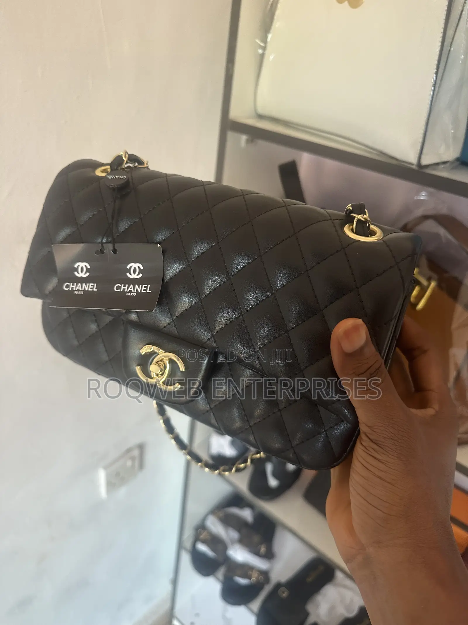 Women's Quilted Shoulder Handbag