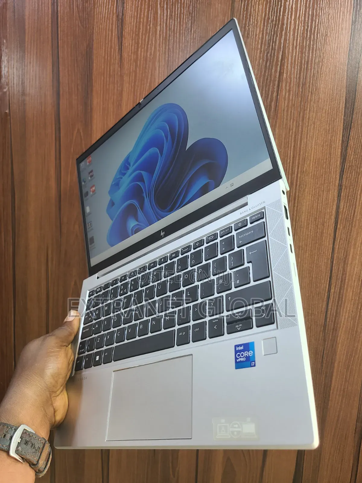 Laptop HP EliteBook 830 G8 16GB Intel Core i7 SSD 512GB