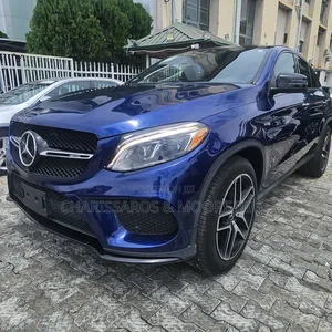Mercedes-Benz GLE-Class 2019 Blue