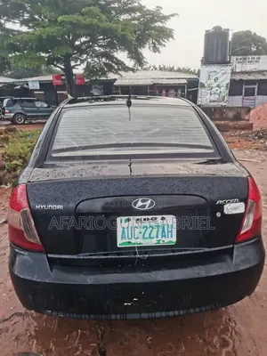 Hyundai Accent 2006 Black