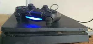 Play Station 4 ( Ps4) Slim 500gb
