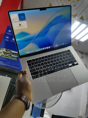 Laptop Apple MacBook Air 2025 M4 32GB Apple M5 SSD 1T