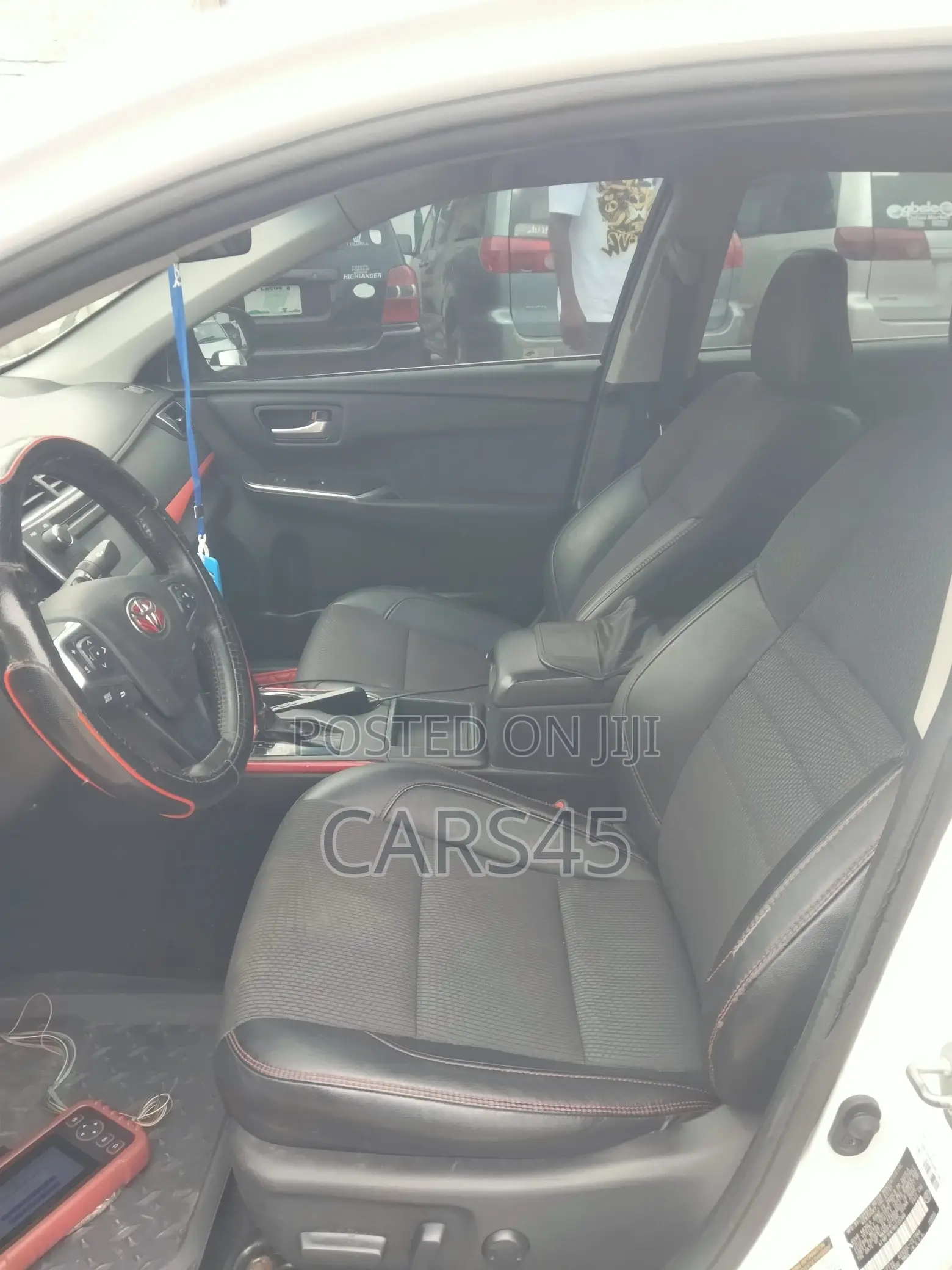 Toyota Camry 2017 White