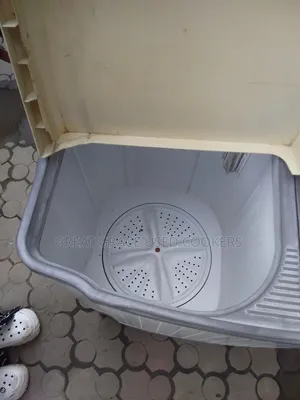 Hisense 10kg Twin Tub Washing Machine