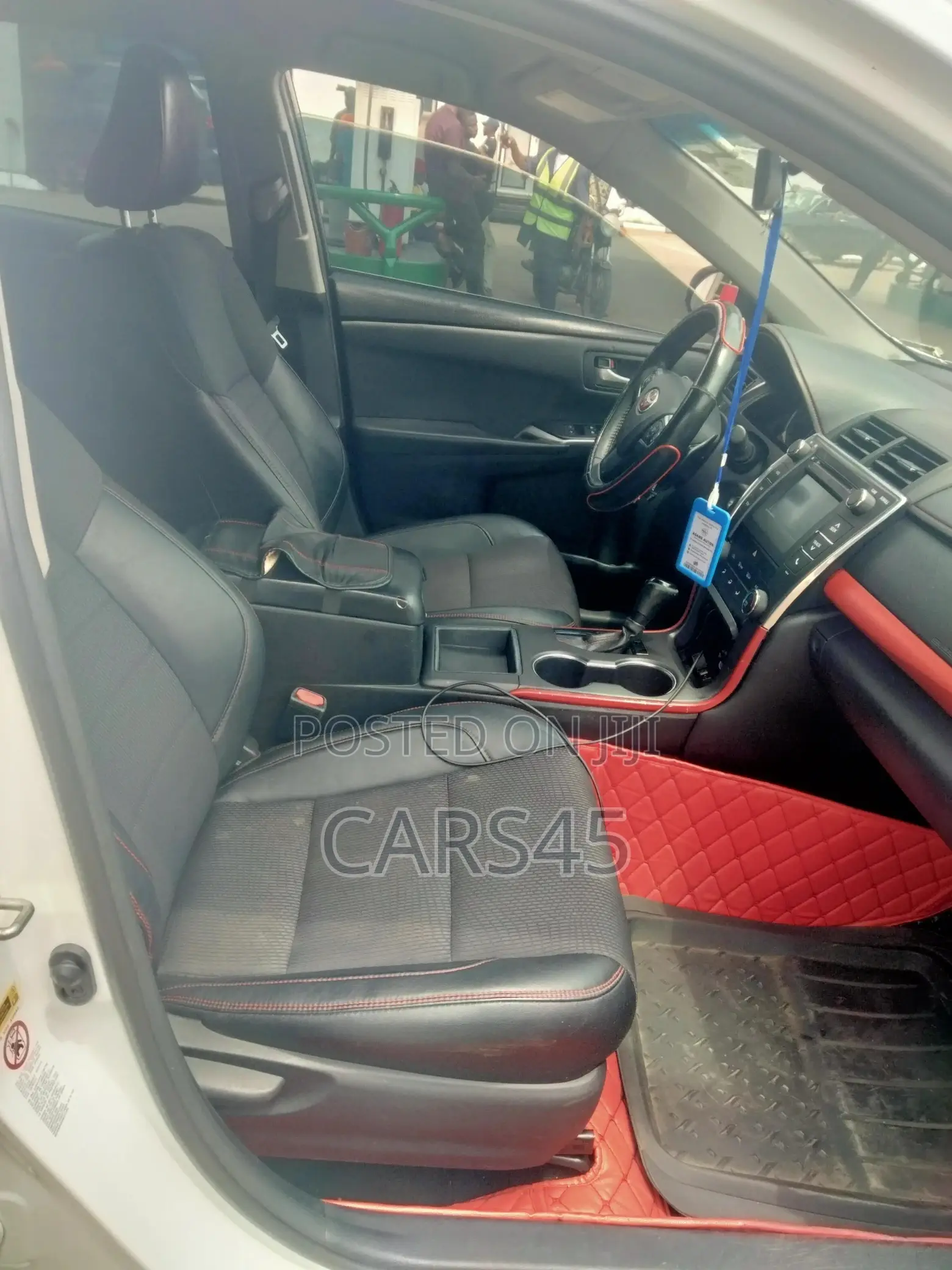 Toyota Camry 2017 White