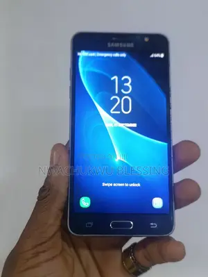Samsung Galaxy J5 16 GB Black