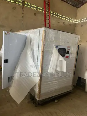 Perkins 300kVA Silent Generator for Commercial Applications