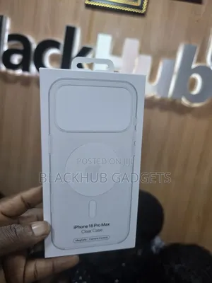 iPhone 18 Pro Max Transparent Pouch