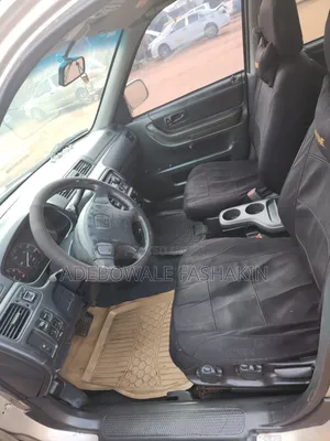 Honda CR-V 2.0 4WD 2000 Gold