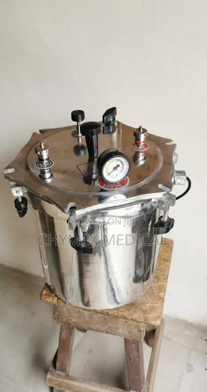 12 Litres Indian AUTOCLAVE