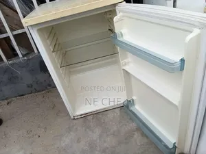 Refrigerator, Freezer-on-Top, Water Dispenser