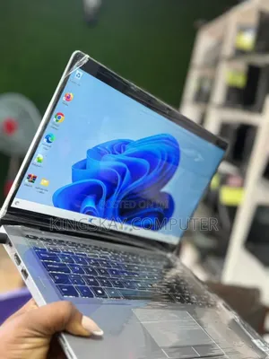 New Laptop Dell Latitude 5310 2-in-1 16GB Intel Core i7 SSD 512GB