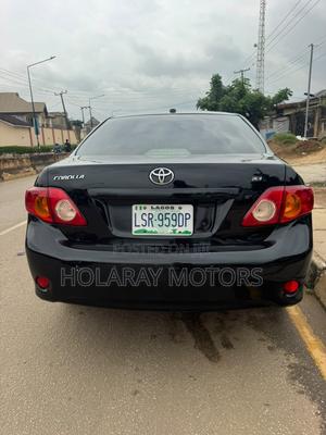Toyota Corolla LE 4dr Sedan (1.8L 4cyl 4A) 2010 Black
