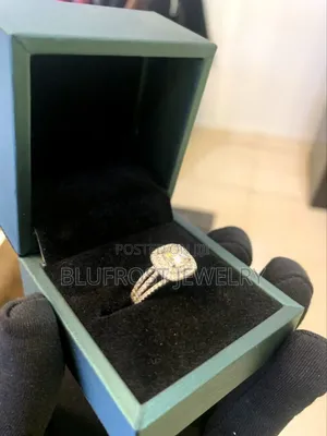 Square Cut VVS Moissanite Engagement Ring