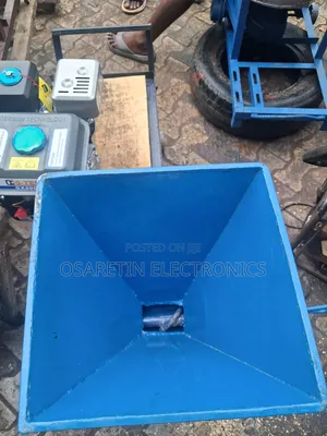 Single Bucket Grinding Machine for All Grinding Purposes