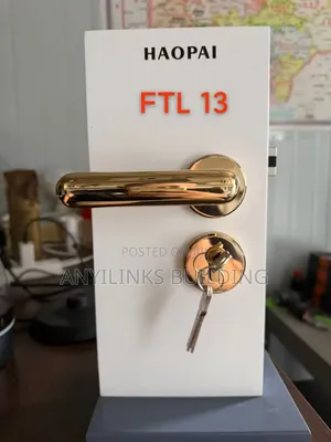 Keys and Handles