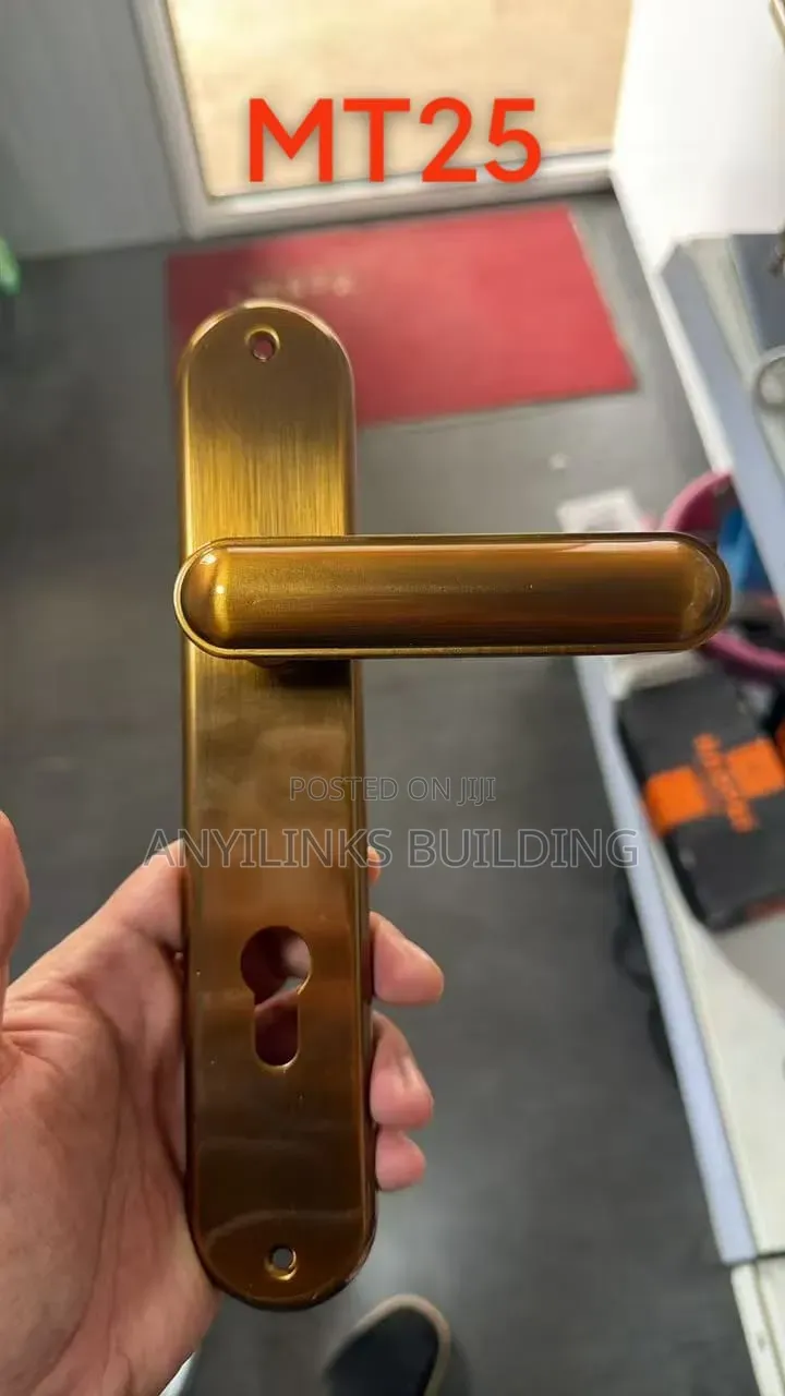 Keys and Handles