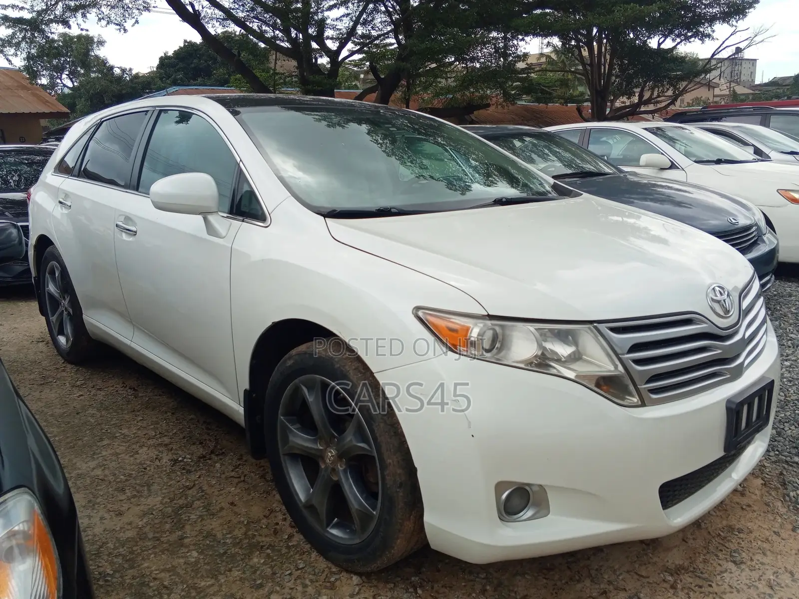 Toyota Venza 2011 White