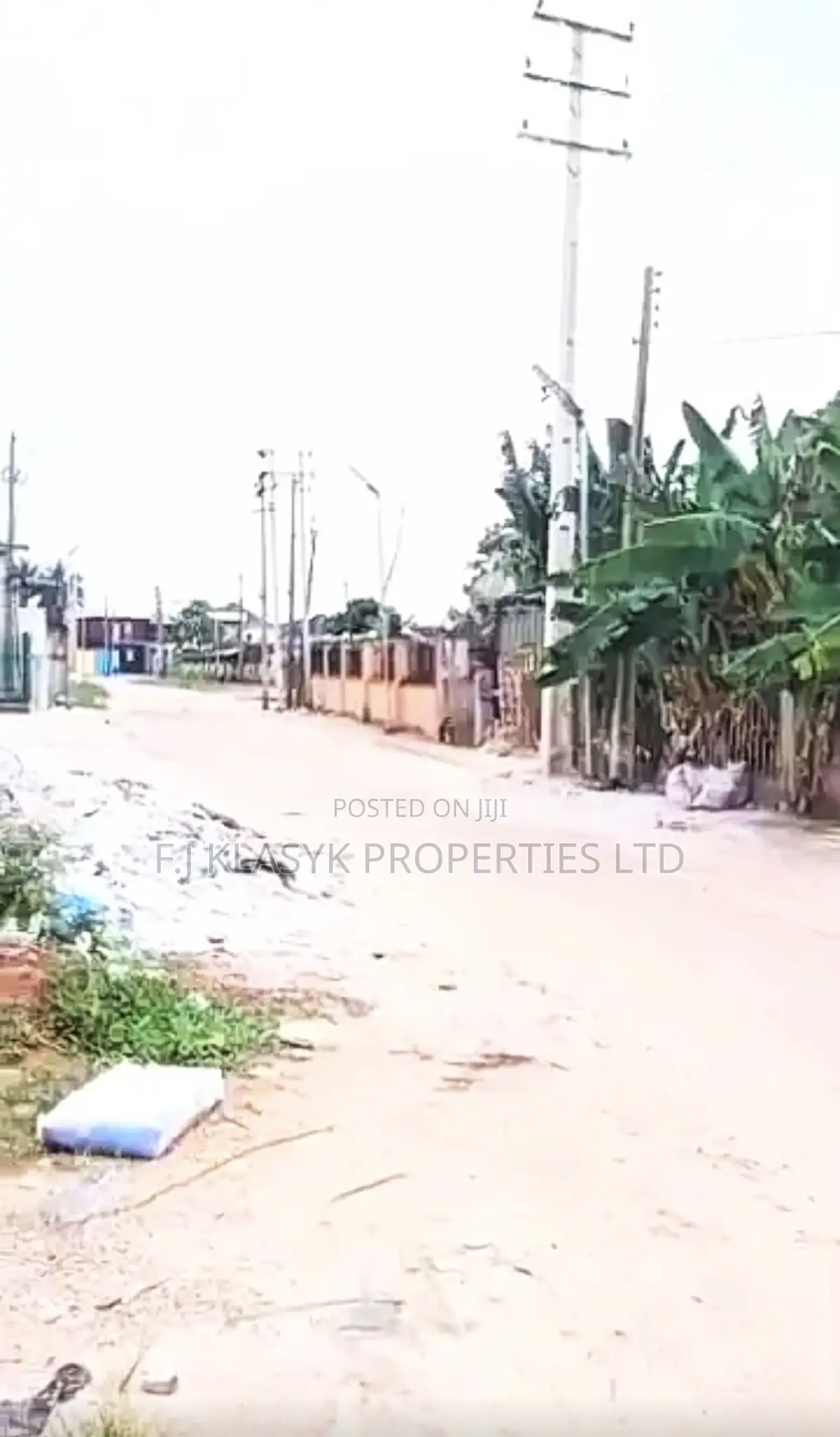Gra Commercial Sale,