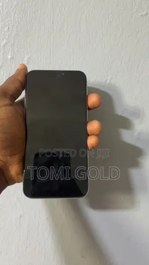 Apple iPhone X 64 GB White