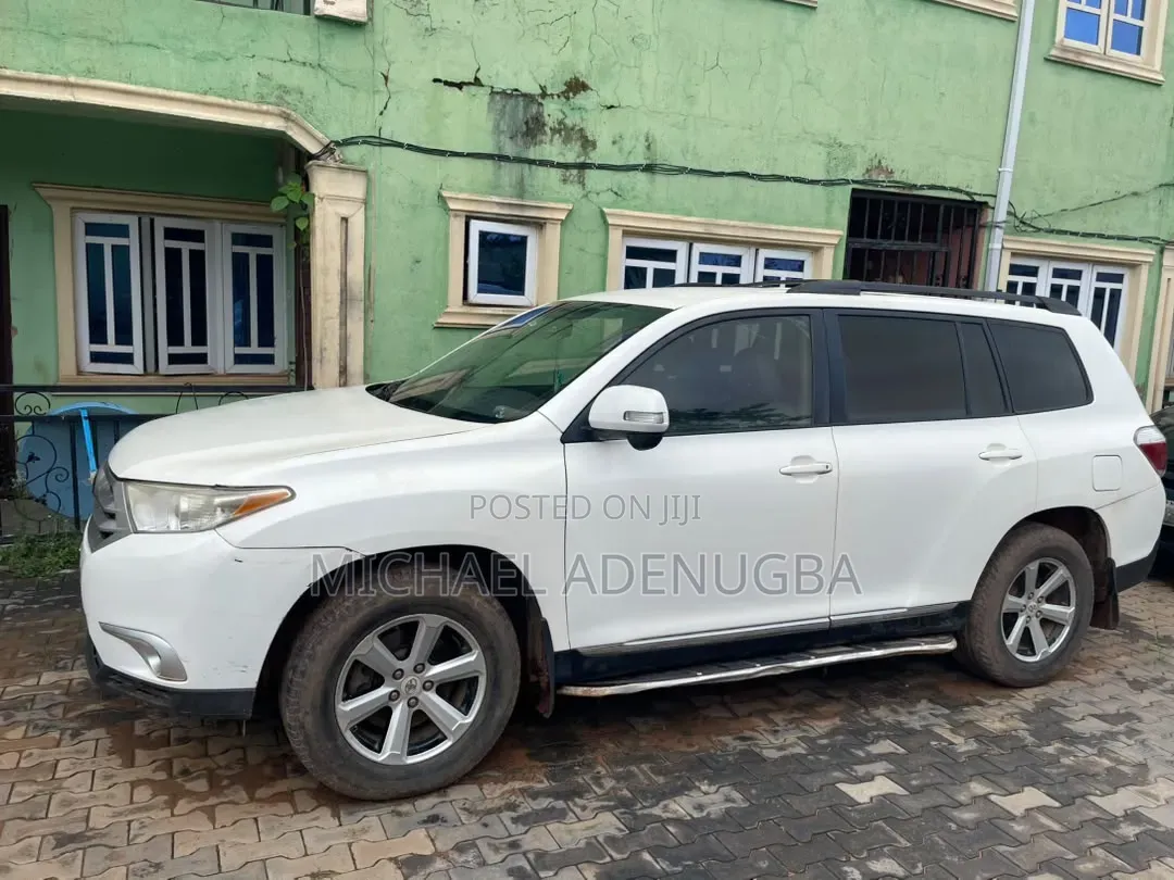 Toyota Highlander 2008 White