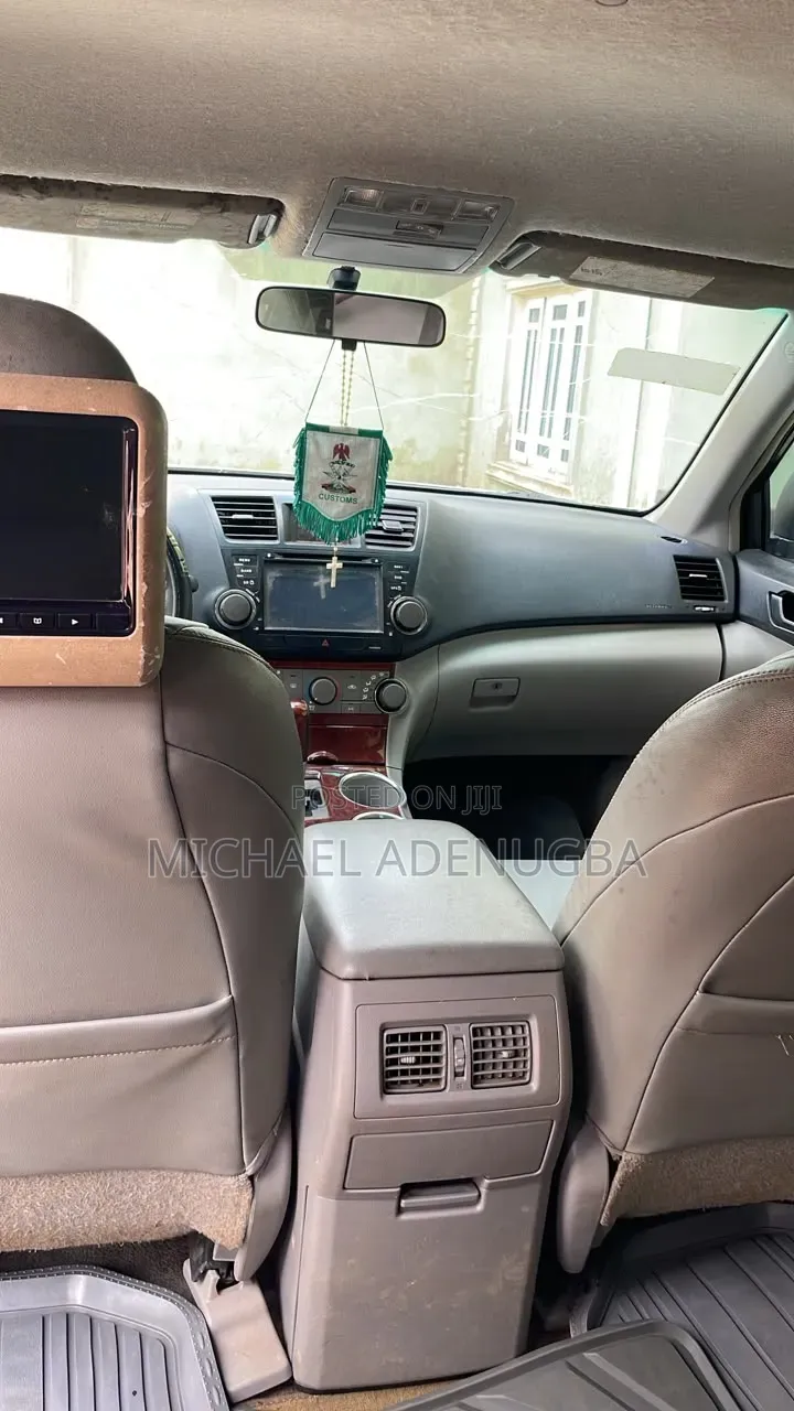 Toyota Highlander 2008 White